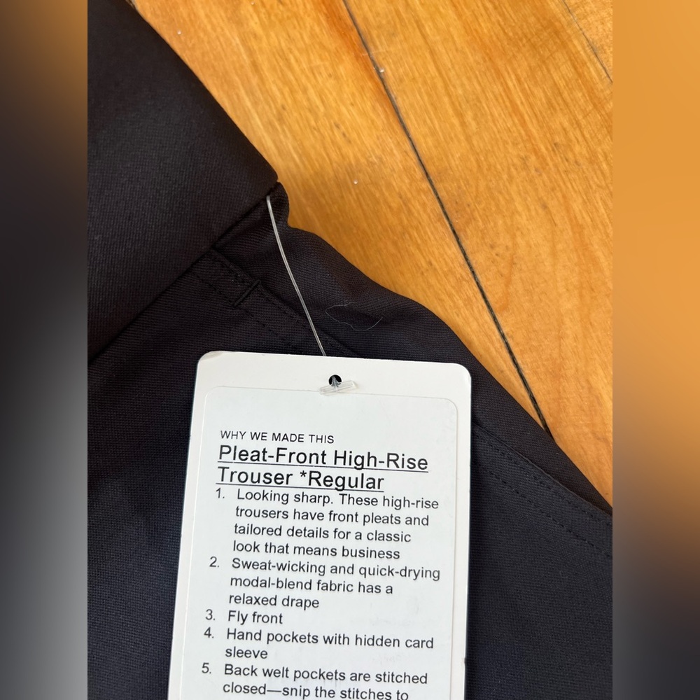 Lululemon Pleat-Front High-Rise Trousers - Picture 13 of 16